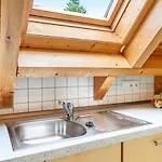 Beutenmuehle Straussenfarm Dach شقة *