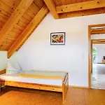 Beutenmuehle Straussenfarm Dach Owingen