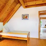 Beutenmuehle Straussenfarm Dach