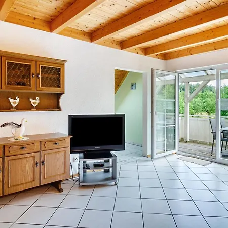 Beutenmuehle Straussenfarm Dach Apartment