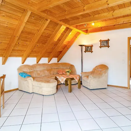 Beutenmuehle Straussenfarm Dach Апартаменты *