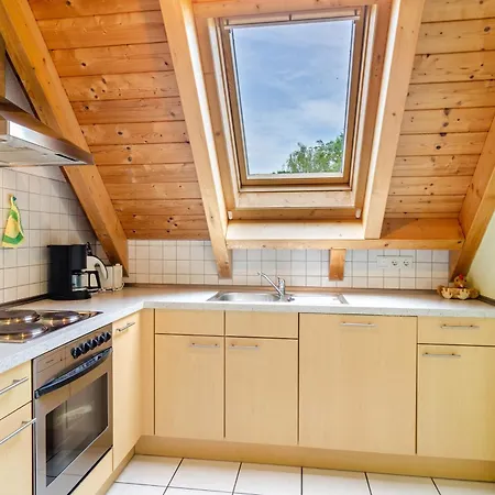 Beutenmuehle Straussenfarm Dach * Owingen