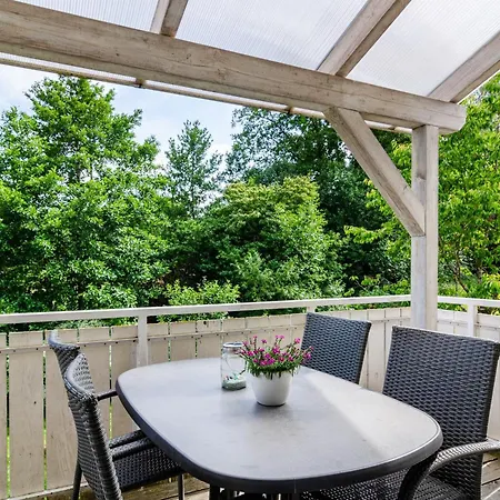 Beutenmuehle Straussenfarm Dach Apartman *