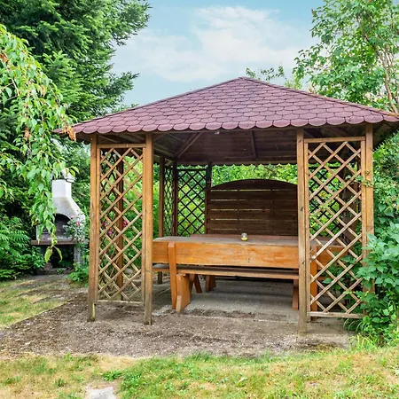 Beutenmuehle Straussenfarm Dach *